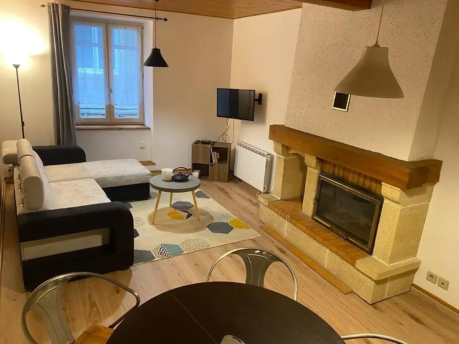 Apartment Grand Appartement Chaudes-Aigues
