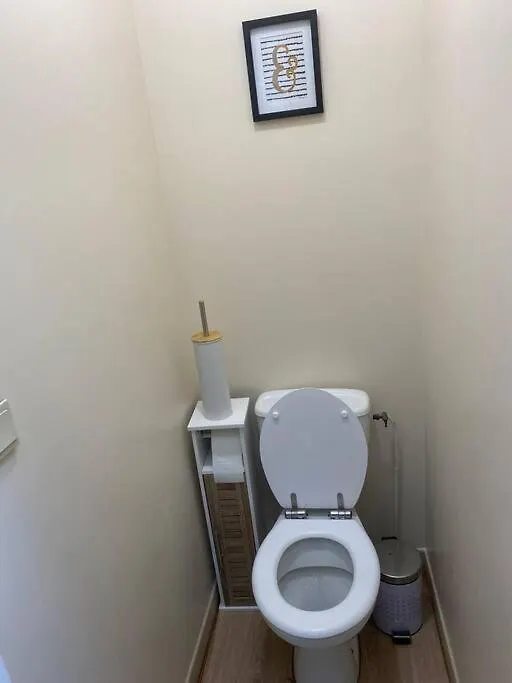 Grand Appartement Chaudes-Aigues 0*,  France